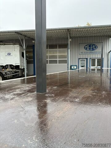 Swap body open Krone Plattform 7,82m mit Steckrungen mittig