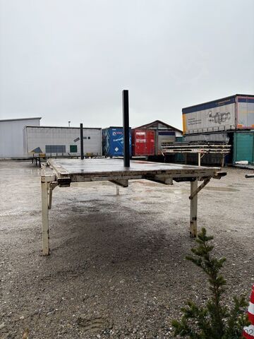 Swap body open Krone Plattform 7,45m mit Steckrungen mittig