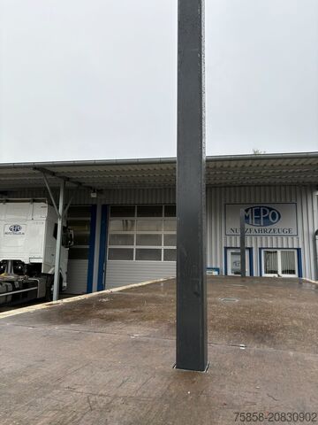 Swap body open Krone Plattform 7,45m mit Steckrungen mittig