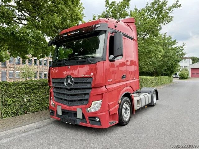 Volumen SCM Mercedes-Benz Actros 1845 StreamSpace/Retarder/LowLiner Voll ...