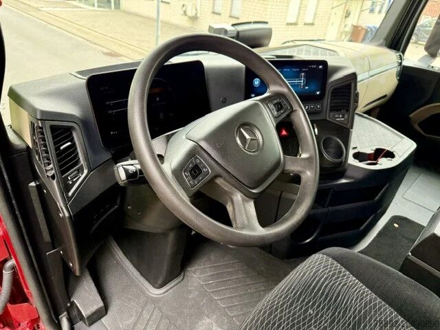 Volumen SCM Mercedes-Benz Actros 1845 StreamSpace/Retarder/LowLiner Voll ...