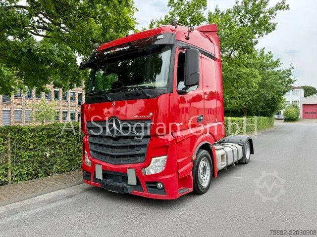 Volume SCM Mercedes-Benz Actros 5/1845/StreamSpace/Retarder/LowLiner Vol...