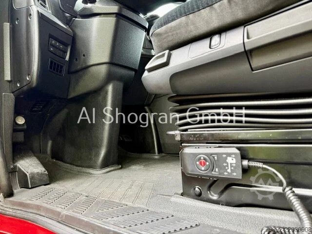 Volume SCM Mercedes-Benz Actros 5/1845/StreamSpace/Retarder/LowLiner Vol...