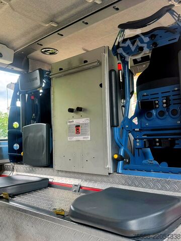 πυροσβεστικό όχημα Iveco FF150E30 4x4 HLF 20 Löschfahrzeug 2000l