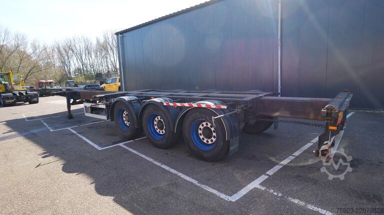 Transport af containere Nooteboom Container transport trailer