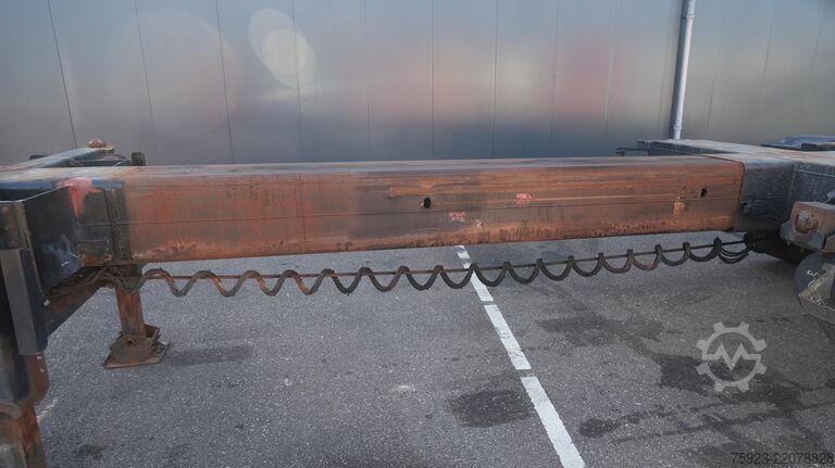 Transport af containere Nooteboom Container transport trailer