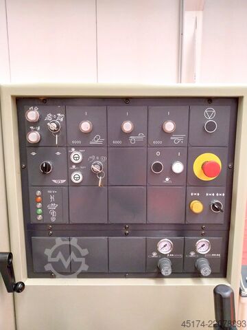 Hobel- und Kehlautomat SCM COMPACT 23