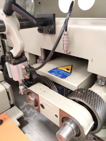 Hobel- und Kehlautomat SCM COMPACT 23