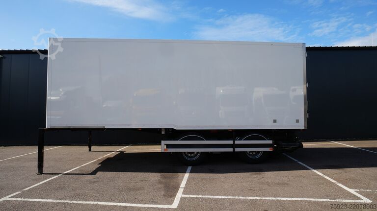 Pacton LZV SLIDER 2 AXLE Pacton LZV SLIDER 2 AXLE
