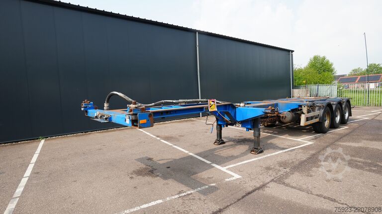 Transport af containere Pacton 3 axle container chassis extendable trailer