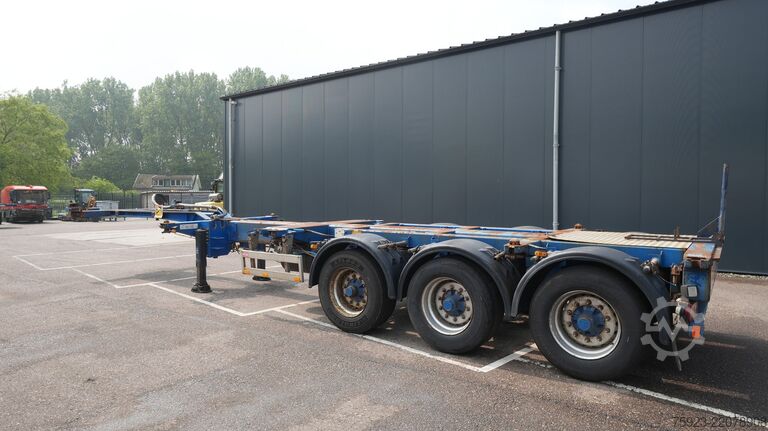 Transport af containere Pacton 3 axle container chassis extendable trailer