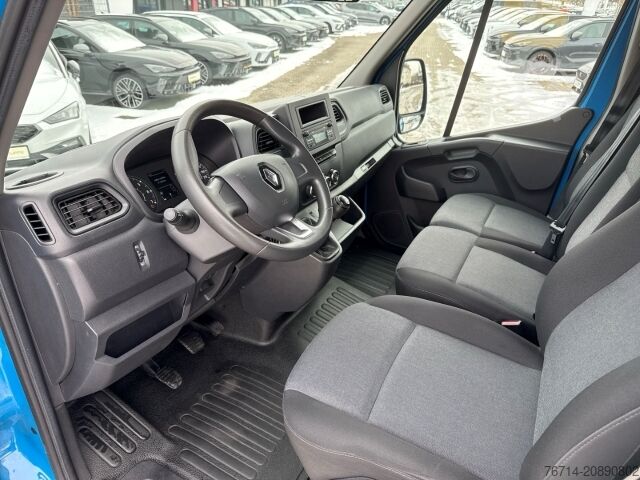 Kamion sa ravnom platformom Renault Master KIPPER L2H1 3,5t KLIMA+AHZV