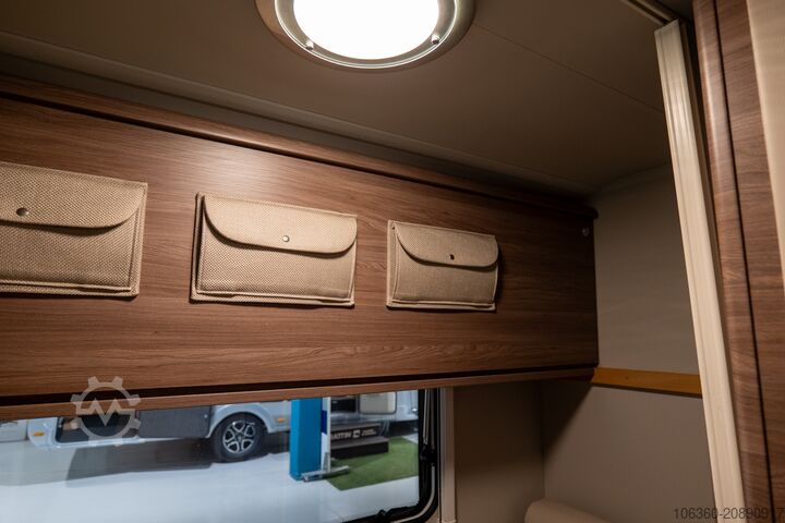 KNAUS 400 LK SILVER SELECTION kilómetros 0 KNAUS 400 LK SILVER SELECTION