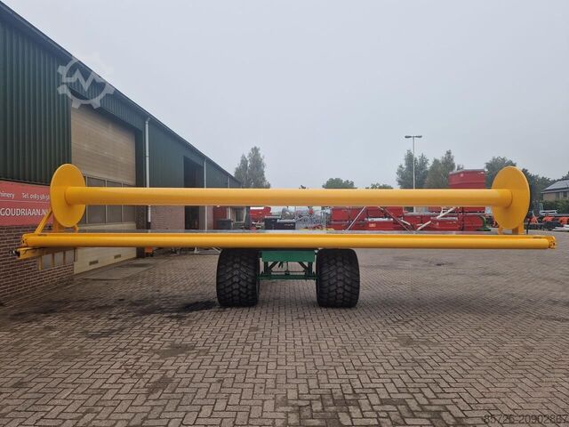 Hadicový naviják na hnojivo - Nový  Mestzak haspel - Nieuw