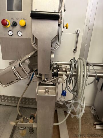 Máquina procesadora de carne Tipper Tie Technopack KDCM-A 90 Automatic Double Clipper