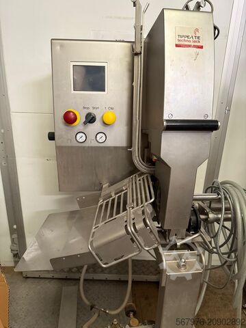 Máquina procesadora de carne Tipper Tie Technopack KDCM-A 90 Automatic Double Clipper