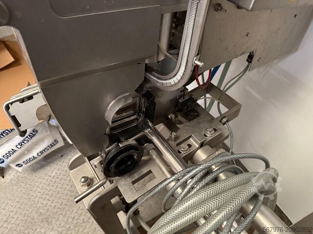 Máquina procesadora de carne Tipper Tie Technopack KDCM-A 90 Automatic Double Clipper