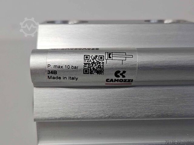 Vérin pneumatique Camozzi QP2A050A025