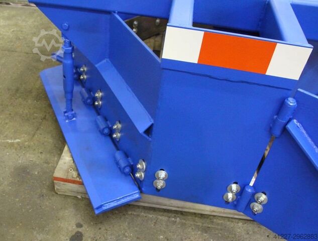 Planeringsskær Eberlei mit Hardox Verschleißschiene