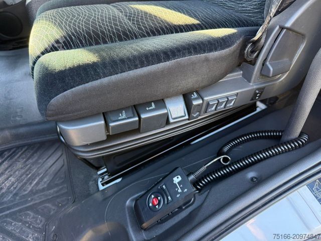 Boxvogn MERCEDES-BENZ ATEGO 821 L Koffer 7 m LBW 1 T*Klima+EURO 6 D