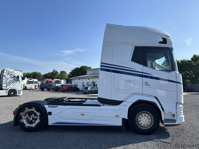Trattore stradale standard DAF XG+ 530 FT Intarder Leder Kamera Standklima