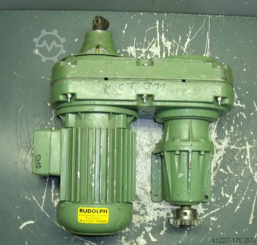 Variable speed geared motor 0.75 kW 39-213 rpm LENZE 8F4-379H