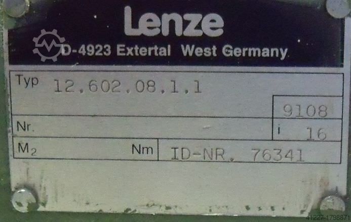 Variable speed geared motor 0.75 kW 39-213 rpm LENZE 8F4-379H