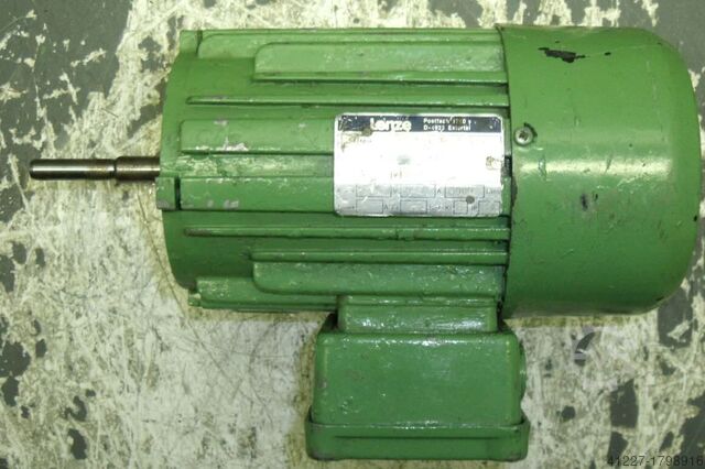 Elektromotor 0,1 kW 3000 tpm Lenze B3