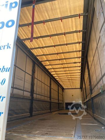 Félpótkocsi KRONE SD