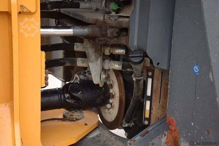 φορτωτής Liebherr L576 X power -stock id93