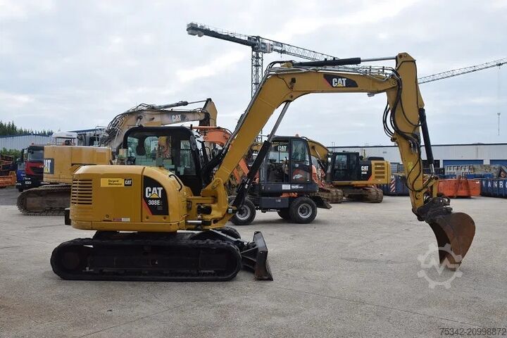 Miniexcavadora Caterpillar 308 E2CR