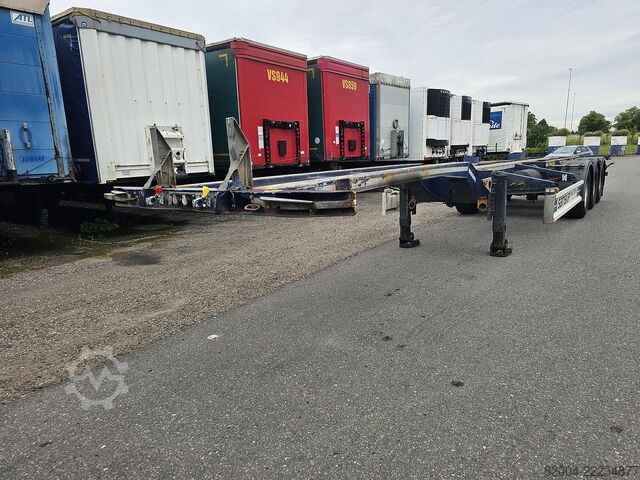 Transport av containrar D-TEC VCC-01 / 45 FOOT CONTAINER CHASSIS / VALKX AXLES.