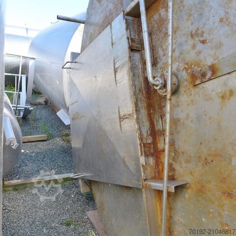 Cuve agitatrice isolée de 15 000 litres en acier inoxydable V2A avec agitateur à hélice  8612