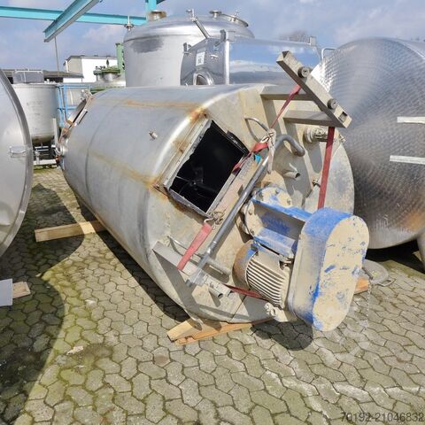 Cuve agitateur conique de 6 500 litres en inox V2A avec 2 agitateurs à hélice  8611