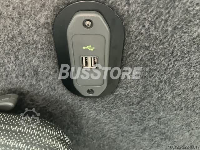Távolsági autóbusz SETRA S 431 DT