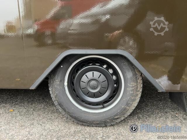 Vrachtwagen met bakwagen VW Crafter 35 Sommer Koffer KLIMA NAVI KAMERA GRA