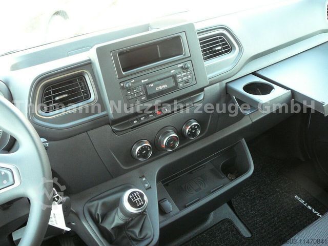 Curtain sider van RENAULT Master by Trucks Pritsche Plane LBW Vollalu