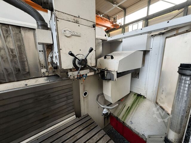Centro de mecanización vertical Hermle U 630 T