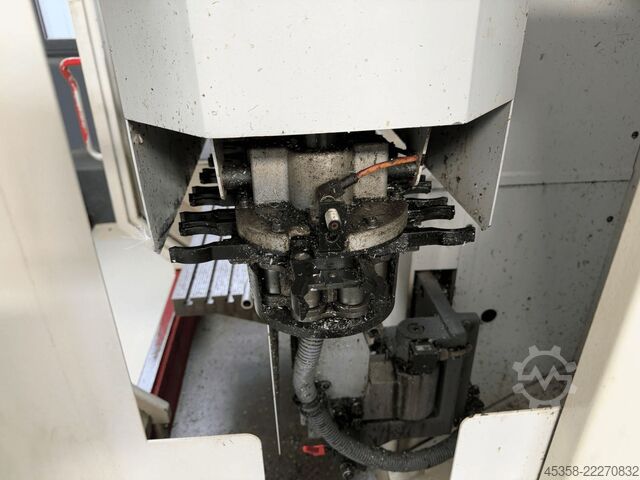 Centro de mecanización vertical Hermle U 630 T