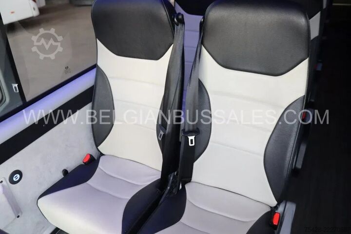 Minibús Iveco Erener / Wing / Daily / 9.0m / Airco / USB