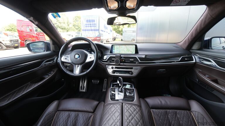 Transporte de pasajeros BMW 745Le xDrive Hybrid 6-cyl