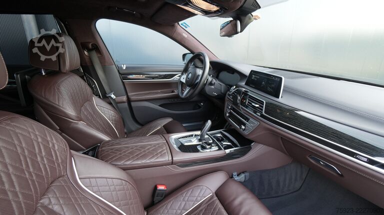Transporte de pasajeros BMW 745Le xDrive Hybrid 6-cyl