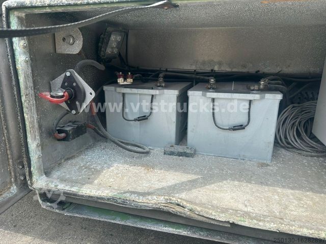 Pferdeanhänger Stehmann AZV-18 3.Stock Viehanhänger,Hubdach