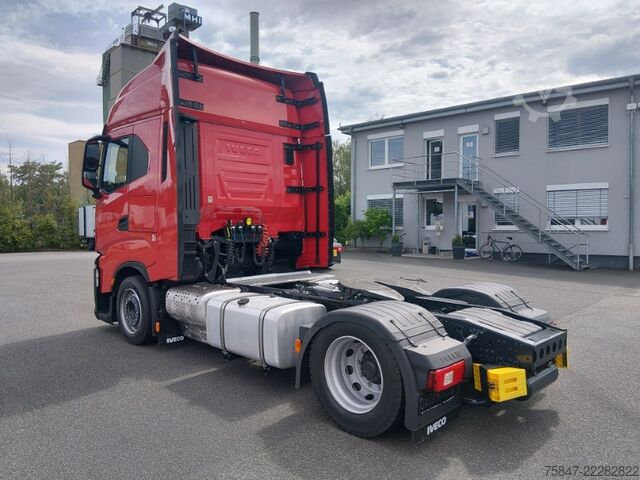Standard SZM Iveco S-Way AS 440 S 46 T/FP LT Hubsattelkuppl