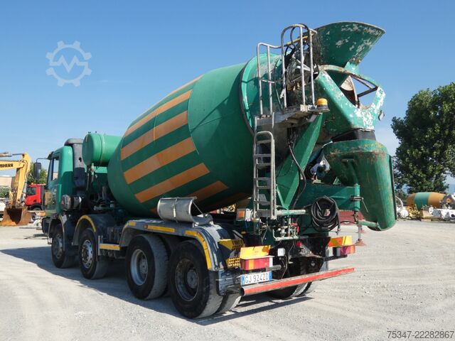 Betonmischer LKW Astra HD8 8444