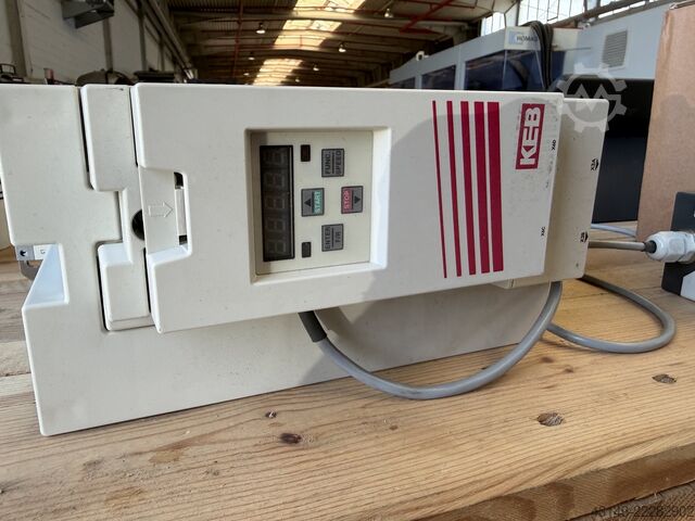 KEB frequentieomvormer met potentiometer KEB KEB F5  15F5A1E-350A