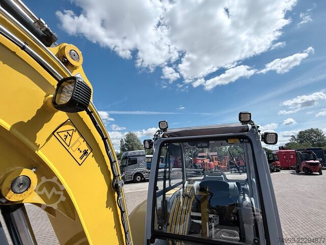Mini bager NEUSON Wacker Neuson 3503 RD