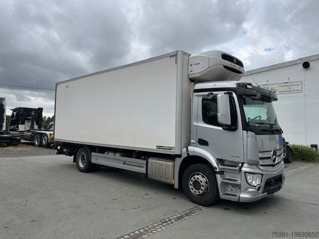 Chłodnia (samochód ciężarowy) MERCEDES-BENZ Antos1835 Tiefkühlaufbau Ladebordw. Thermoking