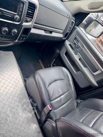 Pick-up DODGE RAM 2500-Grün foliert-original Weiß - kein LPG-