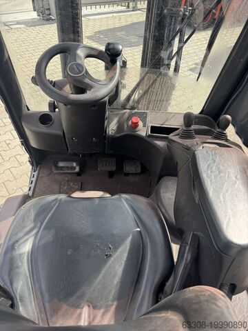 Elektrische vorkheftruck 3 wielen Linde E14-02